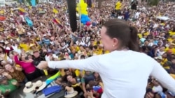 Una "candidata" en la calle y otro en boleta: la oposición venezolana en las presidenciales Una "candidata" en la calle y otro en boleta: la oposición venezolana en las presidenciales