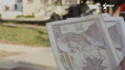 Info Martí | En Cuba, el dólar sube y el efectivo se pierde Info Martí | En Cuba, el dólar sube y el efectivo se pierde