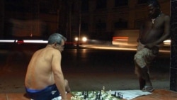 Tomás Cardoso habló con cubanos de varias localidades de la isla Tomás Cardoso habló con cubanos de varias localidades de la isla