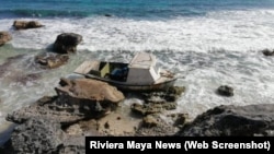 Migrantes cubanos realizan peligrosos viajes en embarcaciones improvisadas para llegar a Estados Unidos.