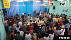 Iglesias protestantes celebran culto en La Habana