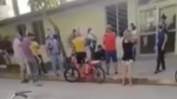 Desespero en la población cubana aumenta cada minuto Desespero en la población cubana aumenta cada minuto