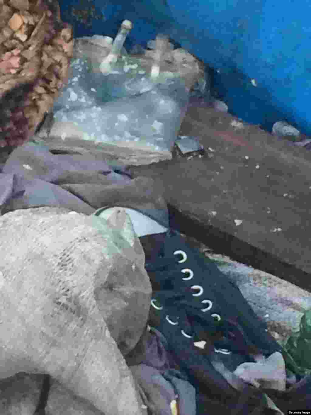 Embarcación en la que 13 cubanos viajaron desde Cuba hasta Key Biscayne. Foto Cortesía de Jorge L. Camero.