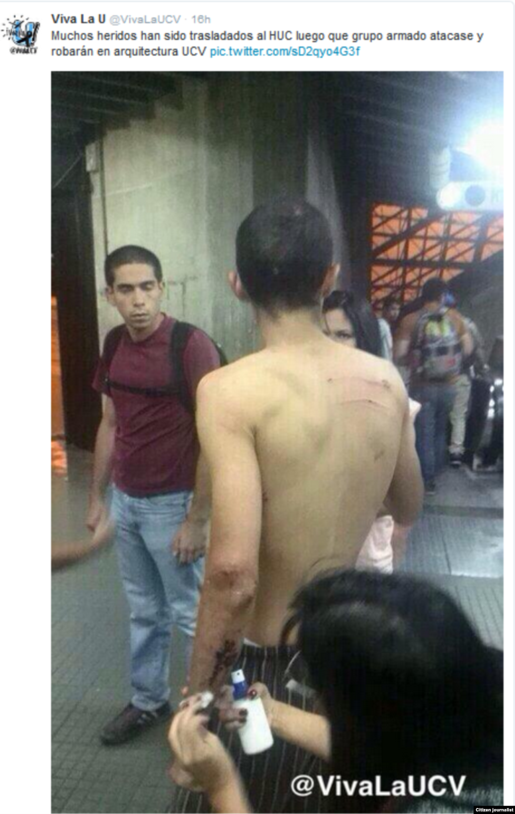 Los estudiantes, a quienes les robaron todas sus pertenencias y prendas de vestir, se refugiaron en otras facultades y áreas de la universidad pues luego de haber sido atacados por los hombres armados, éstos seguían recorriendo el campus de Ciudad Universitaria. UCV.