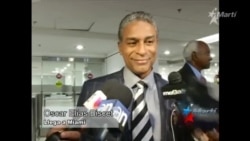Oscar Elías Biscet llega a Miami para hablar de DDHH en Cuba Oscar Elías Biscet llega a Miami para hablar de DDHH en Cuba