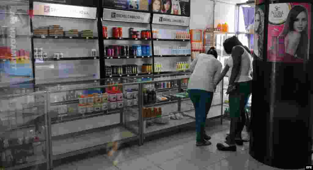 Desde hace varias semanas, la escasez de productos de aseo se ha convertido en un problema nacional.