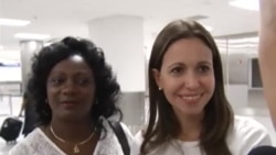 Berta Soler y María Corina Machado coinciden en aeropuerto de Miami Berta Soler y María Corina Machado coinciden en aeropuerto de Miami