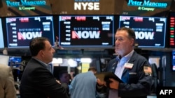 El anuncio de Trump impactó la balsa de valores este viernes.