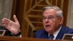 Escuche aquí las declaraciones del senador Bob Menéndez Escuche aquí las declaraciones del senador Bob Menéndez