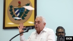 Agustín Román, "Biografía de un hombre de Dios"