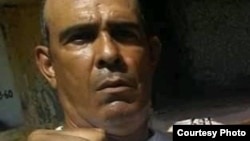 Luis Enrique Santos Caballero (Foto tomada de Facebook cortesía de Yoel Bravo).