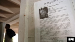 La biografía de Fidel Castro, electo como candidato diputado a la Asamblea Nacional del Poder Popular (Parlamento) por Santiago de Cuba . Foto tomada en 2007.