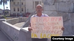 Luis Enrique Santos Caballero pide la libertad de José Daniel Ferrer frente al Tribunal Popular de Santa Clara.