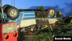 El ómnibus modelo Kía, con matrícula B-097 847, perteneciente a la Empresa de Transporte de Sancti Spíritus, de la Unidad Empresarial de Base Cabaiguán. Foto @tvavilena