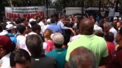 Oposición venezolana vuelve a las calles para exigir elecciones limpias Oposición venezolana vuelve a las calles para exigir elecciones limpias