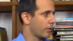 ¿Ayudar a la familia o tratar de cambiar el país? ¿Ayudar a la familia o tratar de cambiar el país?