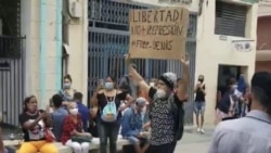 Hermano de Luis Robles dice no tener noticias del joven hace más de un mes Hermano de Luis Robles dice no tener noticias del joven hace más de un mes