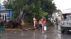 Árboles caídos y cortes del servicio de agua potable y electricidad, algunas de las afectaciones por Laura en Santiago de Cuba.