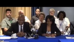 Conferencia de prensa de Manuel Cuesta Morúa y Laritza Diversent tras reunión con Obama Conferencia de prensa de Manuel Cuesta Morúa y Laritza Diversent tras reunión con Obama