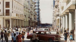 En el 30 aniversario de la protesta popular en La Habana en 1994, el país está hoy en dia en una crisis más profunda. En el 30 aniversario de la protesta popular en La Habana en 1994, el país está hoy en dia en una crisis más profunda.