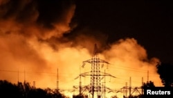 Una planta de energía térmica en Ucrania después de ser alcanzada por un ataque con misiles rusos.