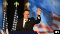 El candidato republicano a la presidencia, Mitt Romney, se dirige a sus seguidores con un discurso en el Centro de Convenciones de Boston en Estados Unidos.