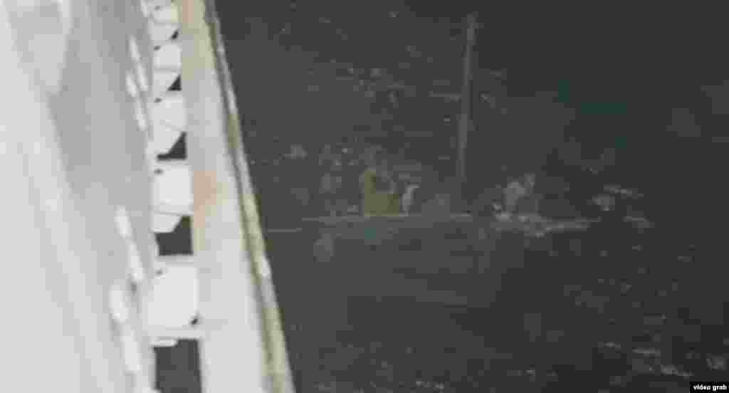 El bote de los cubanos.