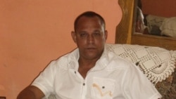 Jorge Bello Domínguez abandona huelga de hambre a pedido de su madre Jorge Bello Domínguez abandona huelga de hambre a pedido de su madre