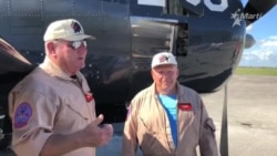 Gret Spatz y Steve Walenz pilotos del T-28 Gret Spatz y Steve Walenz pilotos del T-28