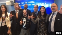 Conversatorio en la universidad George Washington con premiso Sájarov de Cuba y Venezuela.