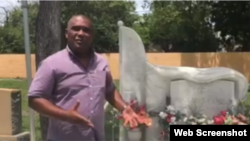 Angel Moya rinde tributo a Mas Canosa