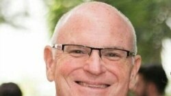 Declaraciones del economista Elías Amor en la revista informativa Martí Noticias AM  Declaraciones del economista Elías Amor en la revista informativa Martí Noticias AM