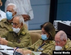 Primer coronel Ania Guillermina Lastre, en la Asamblea Nacional